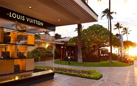 louis vuitton maui hawaii|lahaina whalers maui.